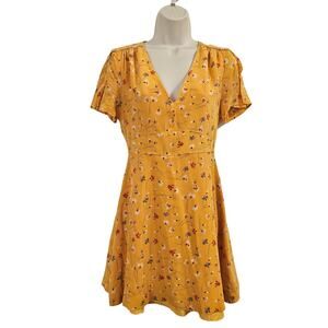 MADEWELL Silk Belladonna Dress in in Painted Carnations Yellow Size 2